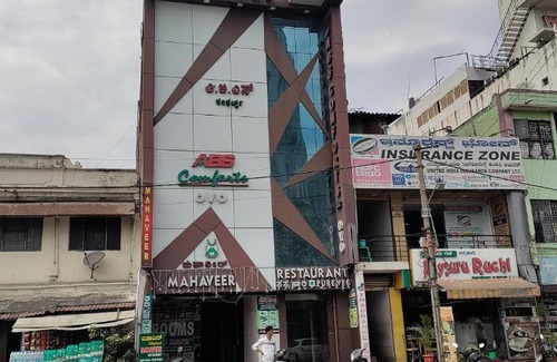 Mysore Hotel | STAYMAKER ABS Comforts - Opp St Philomena Church