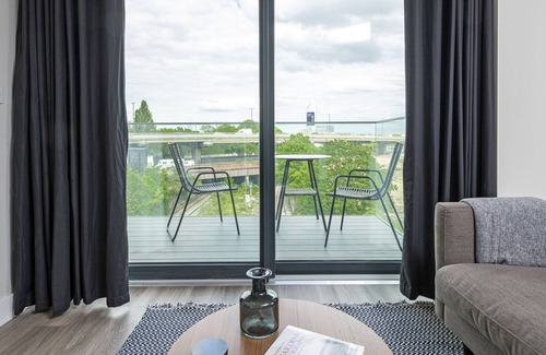London Borough of Hounslow Apartamento | Stayo Kew Gardens