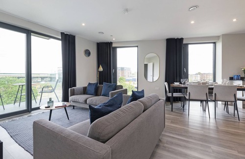 London Borough of Hounslow Apartamento | Stayo Kew Gardens