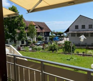 Hagnau Apartamento | STAYS Hafenblick direkt am See