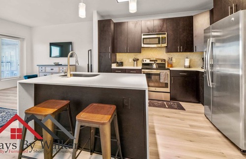Cherry Condominio | StaysByWalker Midtown Studio - Prime Location!