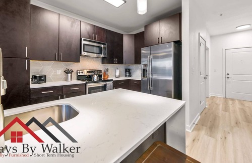 Cherry Condominio | StaysByWalker Midtown Studio - Prime Location!