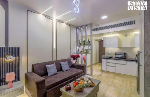 Gopalbari Apartamento | StayVista at Cityscape with Rooftop Pool - Jaipur