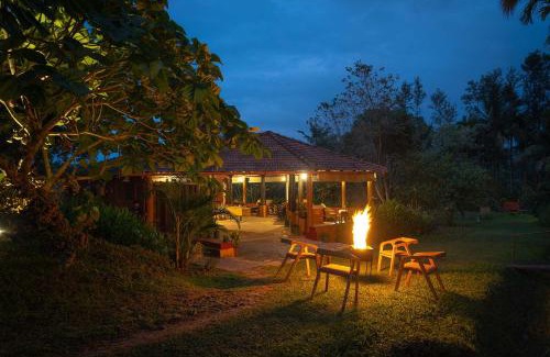 Kushalnagar Casa | StayVista at Firefly By The River with Breakfast- Kushalnagar