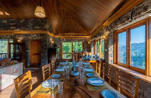 Kumarhatti Hotel | StayVista at Mountain Mirage 3BR Villa Luxury in Kasauli