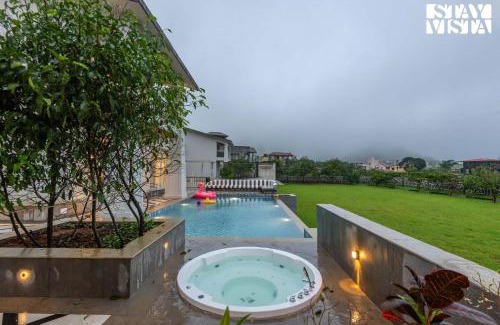 Kurvande Villa | StayVista at Solace Land with Bonfire, Jacuzzi
