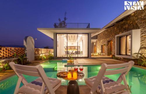 Lonavala Villa | StayVista's Cobblestone Cottage - Villa with Pool View & Indoor-Outdoor Activities
