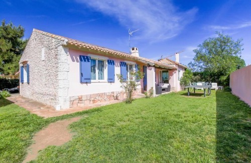 Sollies Pont Casa | Ste Claire by Interhome