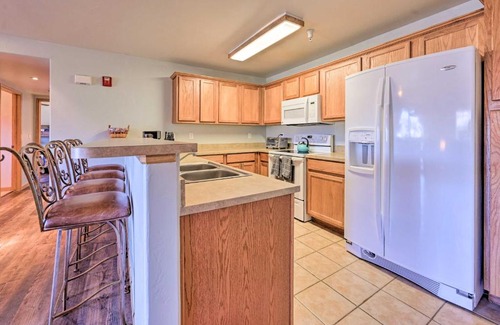 Steamboat Springs Apartamento | Steamboat Home with Garage, 1 Mi to Ski Resort