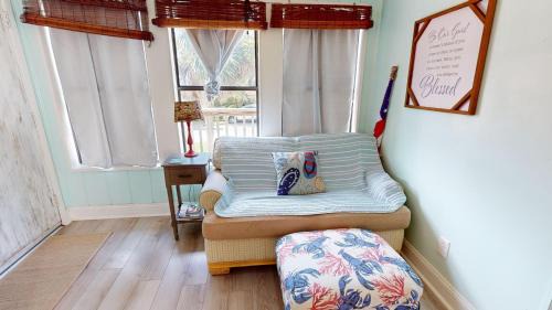 Folly Beach Casa | Steele Magnolias on Folly