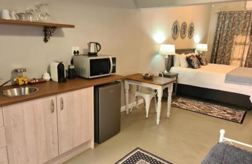 Magaliesberg Apartamento | Steenkoppies semi self catering apartment