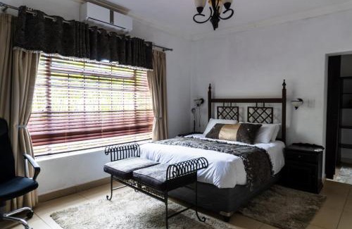 Tzaneen Cama Y Desayuno | Steffis Sun Lodge