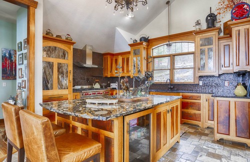 Town of Jerusalem Casa | Steinnhus: Luxury Lake Home on Keuka Lake