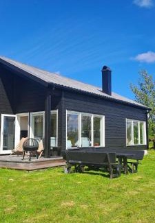Al Casa | Steinstølen by Norgesbooking - cabin with a lovery view