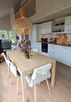 Al Casa | Steinstølen by Norgesbooking - cabin with a lovery view