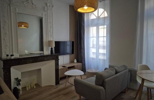 Villeneuve-sur-Lot Apartamento | Stelina Haussmann - Balcony
