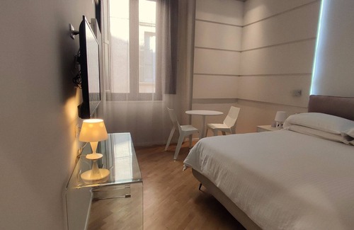 Sulmona Hotel | Stella CasaBono (B&B)