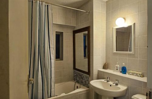 Kingsborough Apartamento | Stella Maris 118