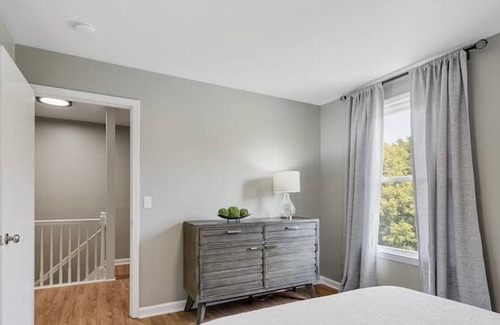 Hendersonville Casa | Step into a newly revitalized haven, primed for you to make it your own!