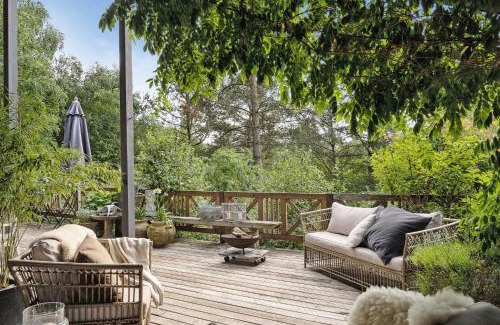 Silkeborg Municipality Casa | Step Through The Gate And Feel Peace In The Woods