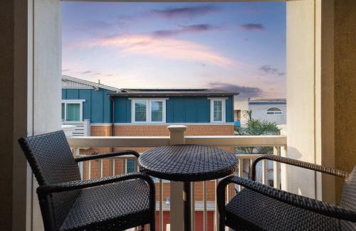 Mission Beach Casa | Steps from Bay Ocean Villa