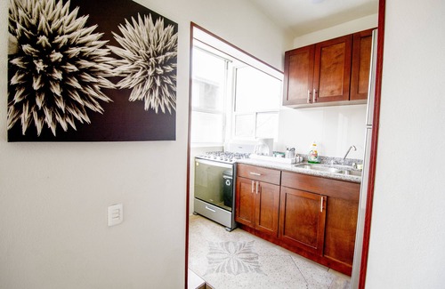 Costa Apartamento | Steps from beach chic & modern1BD apt