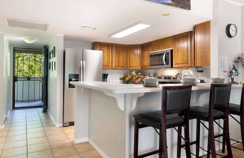Kahaluu Bay Condominio | Steps From Magic Sands Pool, Wi-fi & Attractions