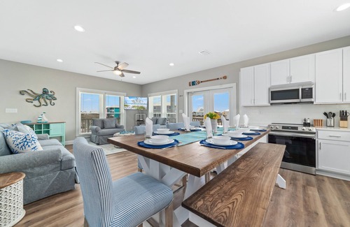 Southpointe Casa | Steps from private beach/Luxury home/Private pool