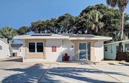 Indian Rocks Beach Casa | STEPS FROM THE BEACH, BEST LOCATION, 2 BDRM 2 BTH