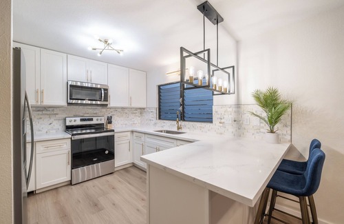Nanakuli Casa | Steps from the Ocean 3bed/1.5bath Maili Beach Oasis