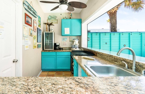 South Padre Island Casa | Luxury Las Sirenas 10% Off 7+ Nights Beach Access Best Pool