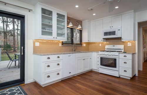South Haven Casa | Steps to Beach. Hot Tub. Dog Friendly. Game Room.