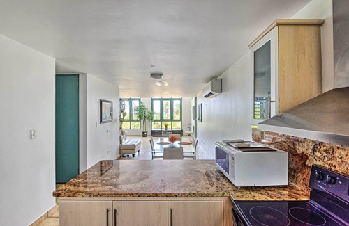 Mediania Baja Condominio | Loiza Condo w / Pvt Balcony & Beachfront Amenities!