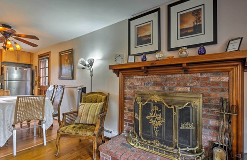 Barnstable County Casa | ¡NUEVO! West Yarmouth Home - ¡5 minutos a pie hasta la playa!