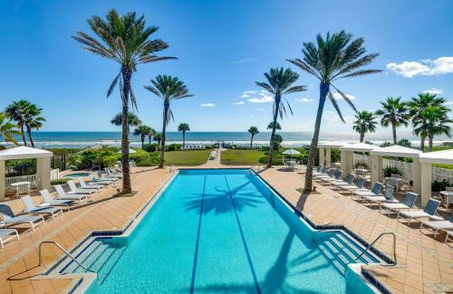 Palm Coast Apartamento | Steps to Beach Palm Coast Escape with Resort Perks!