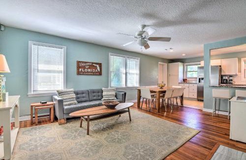 Kahnway Heights Casa | Steps to Daytona Beach Updated Home with Deck!