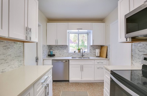 Deerfield Beach Cabaña | Steps to Deerfield Beach: Home w/ Private Patio!