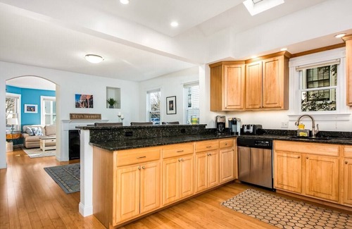 Newburyport Casa | ❁¡NUEVO! El centro histórico de Newburyport Home!❁