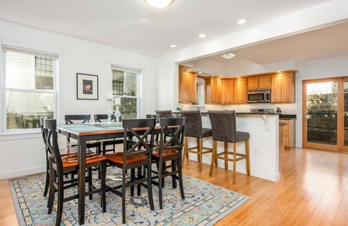 Newburyport Casa | ❁¡NUEVO! El centro histórico de Newburyport Home!❁