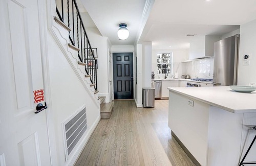 Foggy Bottom Casa | Steps to GWU-Georgetown-Nat'l Mall | Free Parking