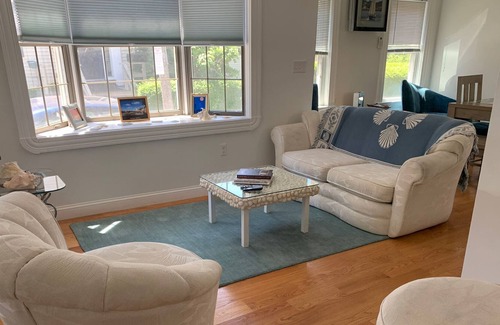Gloucester Casa | Steps to Harbor, Park, Beach and Boardwalk