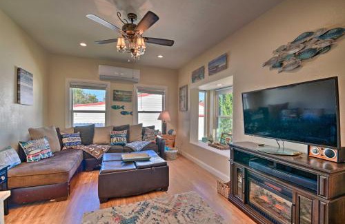 Granbury Casa | Steps to Lake! Charming Cabin Pool Access and Decks