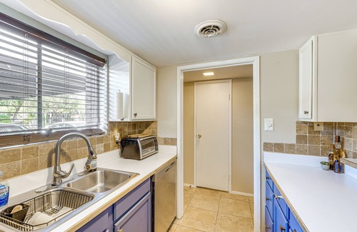 Fashion Square Casa | Steps to Old Town Scottsdale: Townhome w/ Pool!