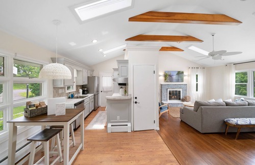 New Fairfield Casa | Steps to Private Beach! House on Coveted Candlewood Lake + Bonus Room & Fire Pit