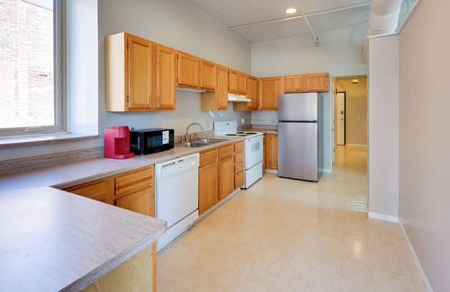 Old Market Condominio | Steps to Shops & Eats: Dtwn Omaha Gem!