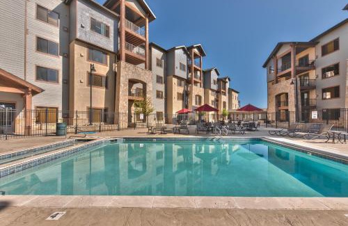 Park City Casa | Steps to skiing, hotel room, mountain views, shared hot tub, sauna, steam room, fitness room 223A