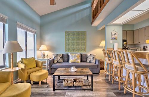 Holiday Beach Apartamento | Steps to the Beach PCB Condo with Balcony!