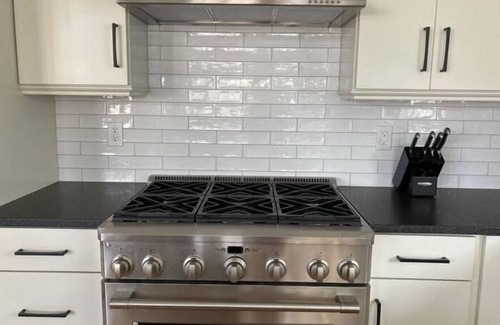 Beach Haven Casa | Steps to the beach, beautiful views, gourmet kitchen, sleeps 14, pool, elevator.