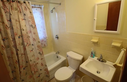 West Dennis Cabaña | Steps to the beach! Classic Cape Cod Cottage with outdoor living space