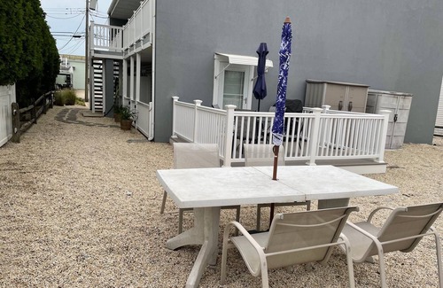 Ortley Beach Condominio | Steps to the ocean and perfect location for all activities